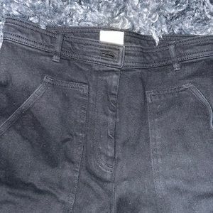 Aritzia modern Cargo Pant in Black